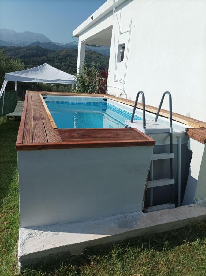 Chania Mini
