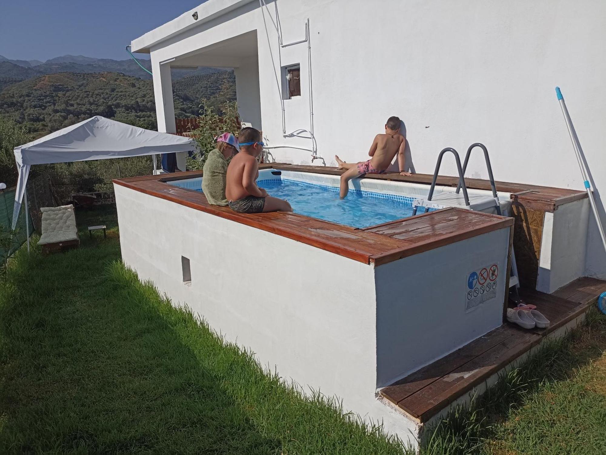 Chania Mini Skines